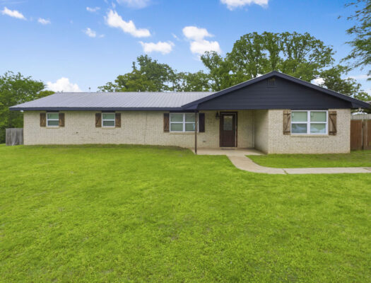 674 S Ethan Allen Drive, Atoka, OK 74525